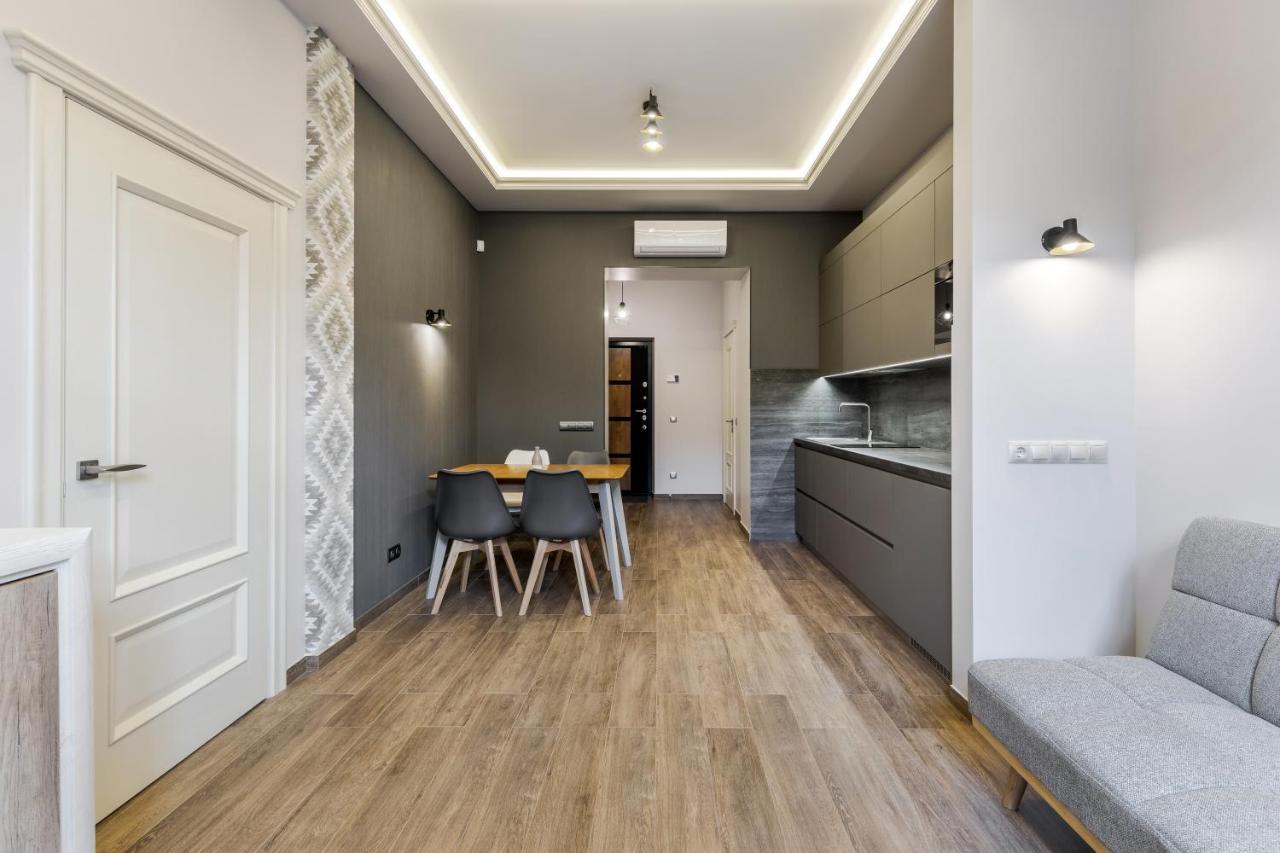Inshiapartments On Kovzhuna Str 利沃夫 外观 照片
